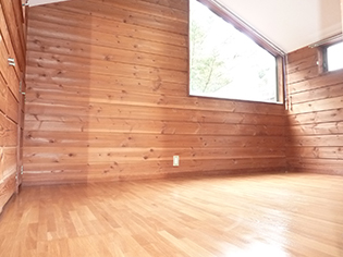 小屋裏収納